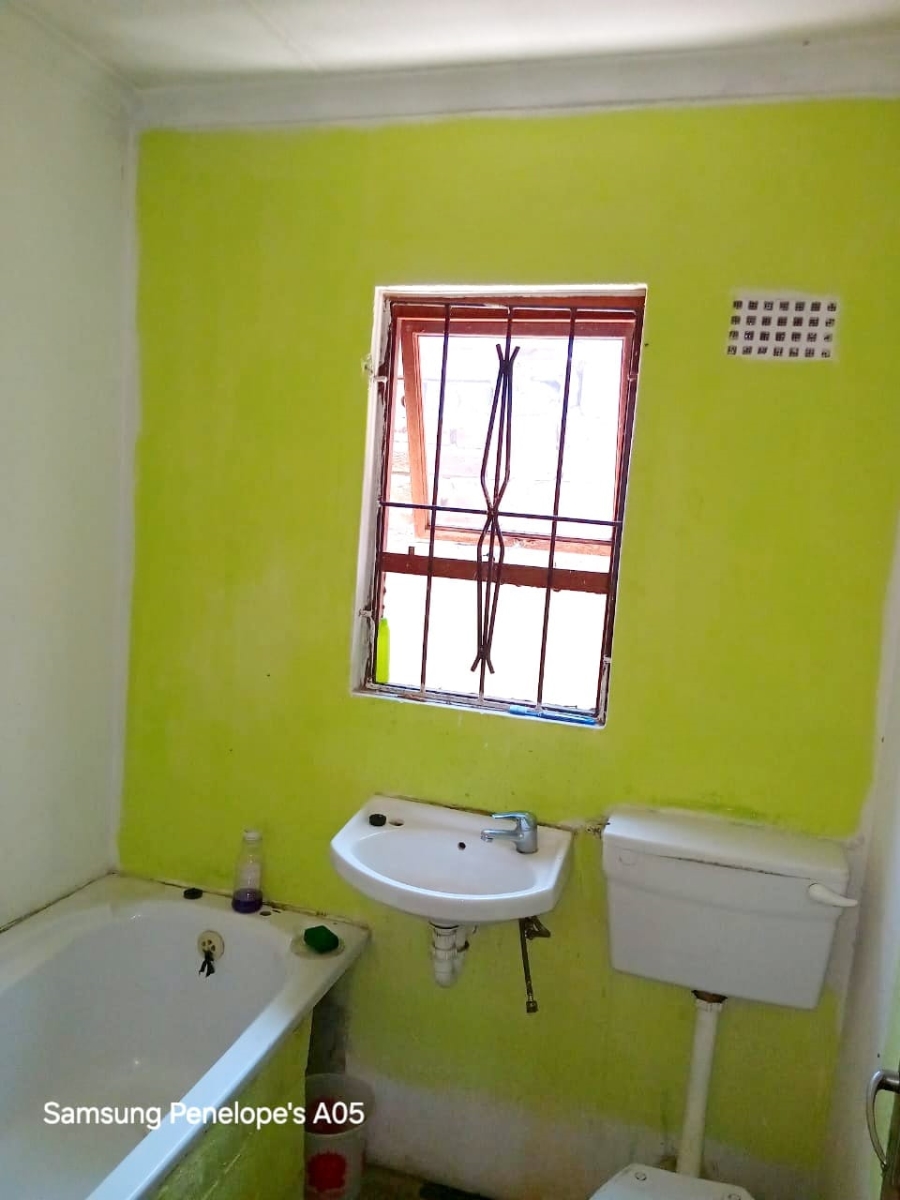 2 Bedroom Property for Sale in Philippi Western Cape